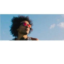 Tifosi Optics Swank XL -CaddiesShack Sales Store TifosiSwankXL Liftstyle2